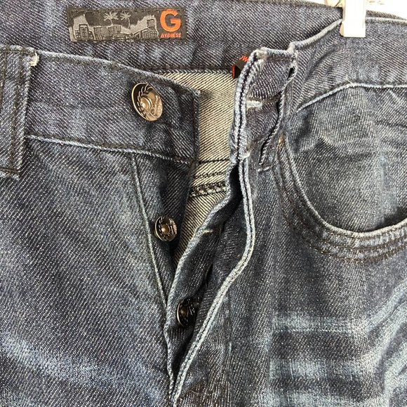 G by Guess Men's Joey Low Boot Cut Blue Jeans. Size: 32 - Picture 3 of 9